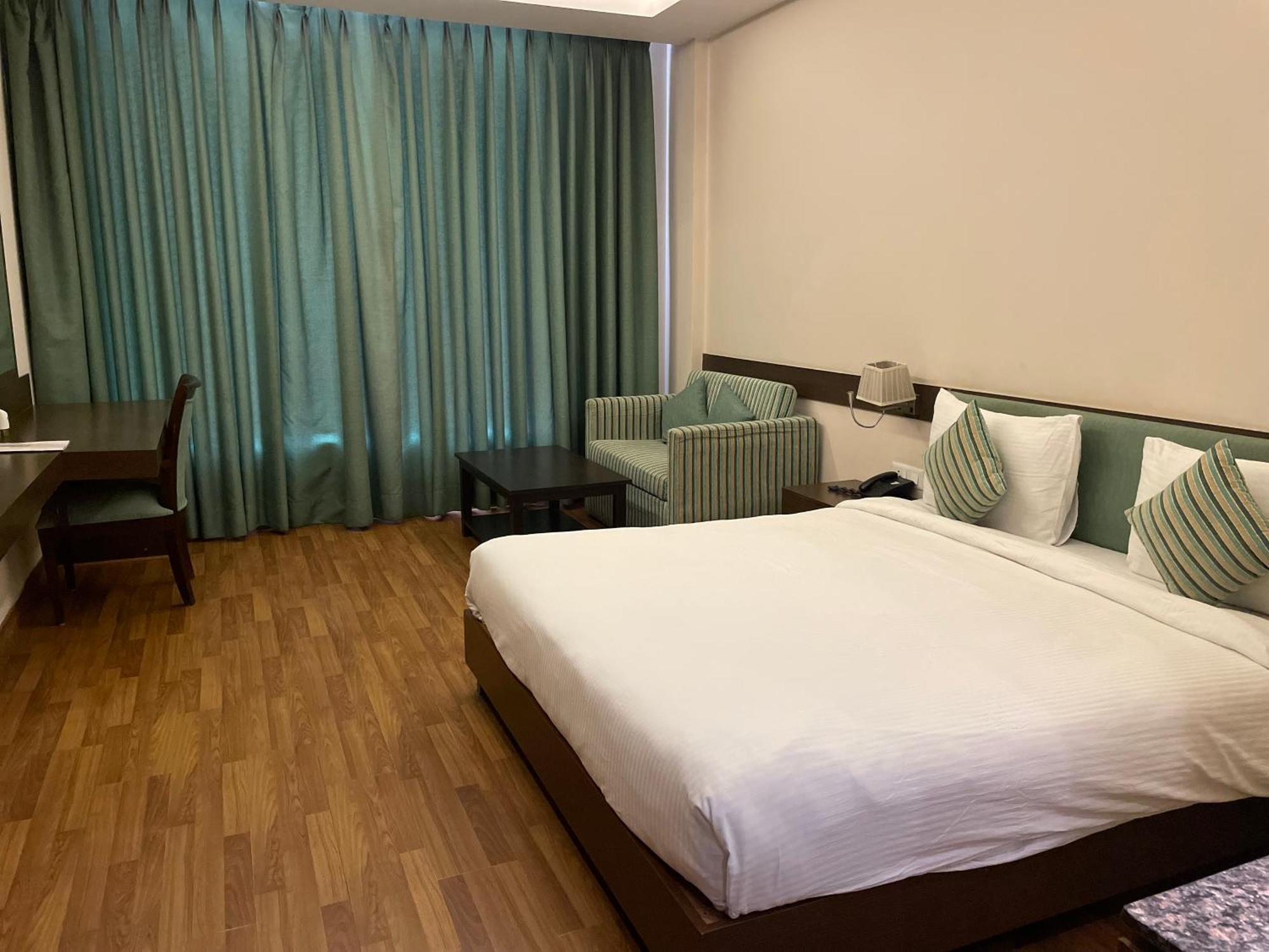 V Retreat Gurgaon 호텔 외부 사진